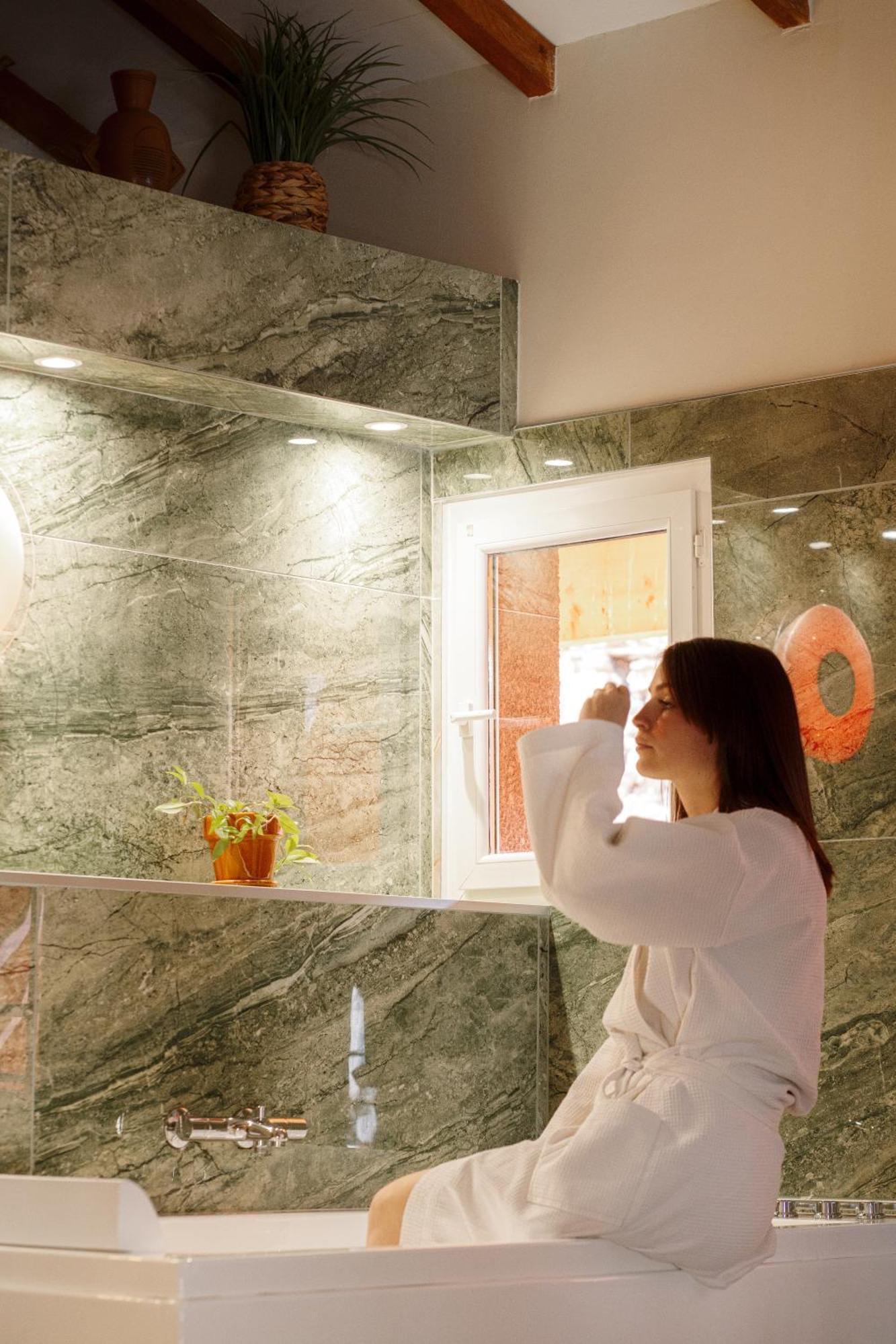 Appart Hotel Le 8 La Suite & Spa - Parking Gratuit - Mâcon Dış mekan fotoğraf